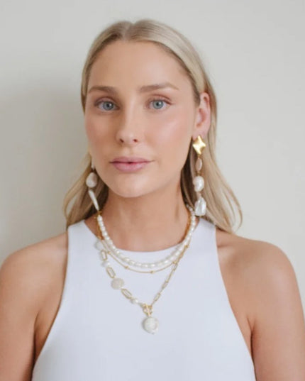 Dream Pearl Necklace