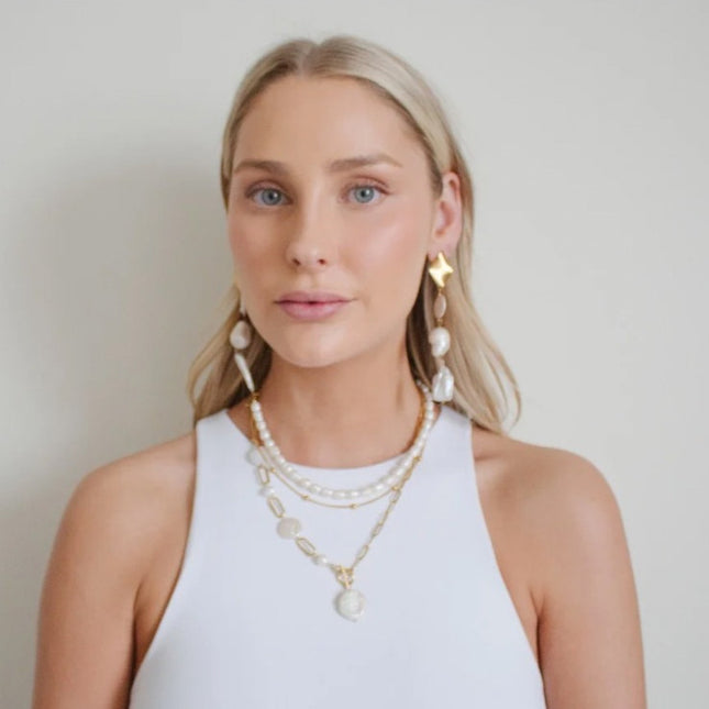 Dream Pearl Necklace