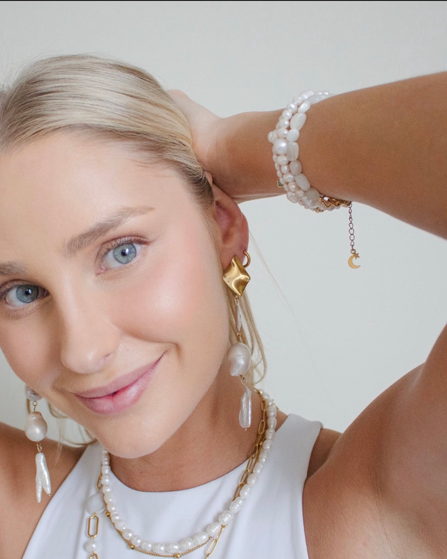 Athena Pearl Dangle Earrings