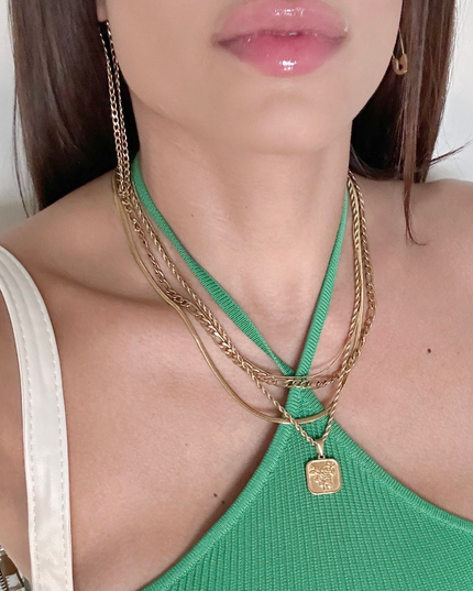 Timeless Rose Necklace