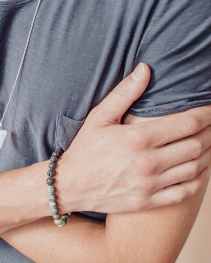 Equilibrium Necklace – Opalite Stone Pendulum