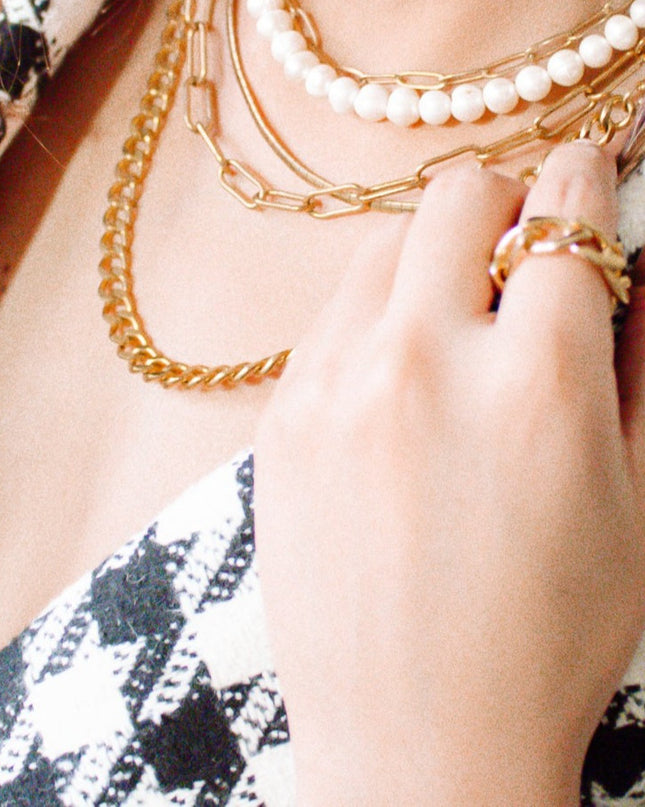 10 MM Curb Chain Necklace