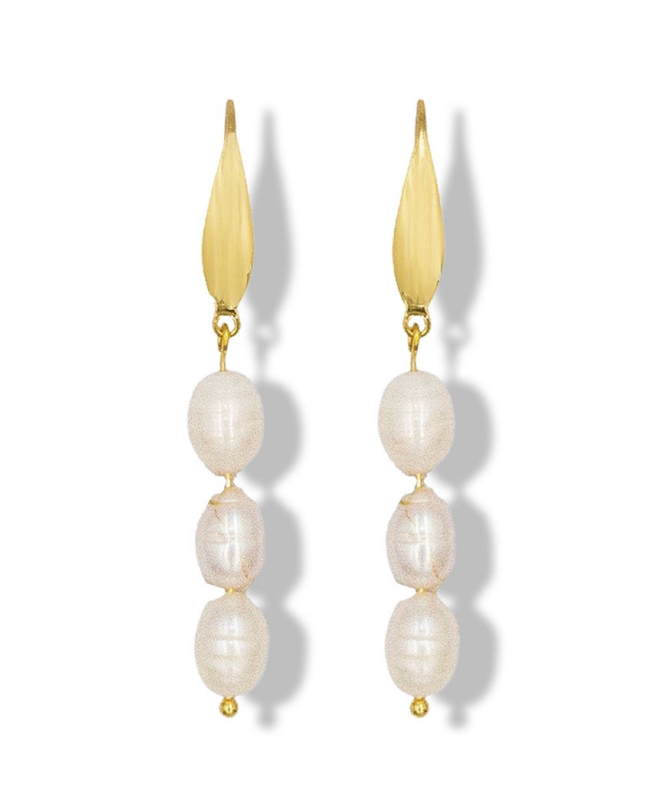 Classic Pearl Dangle Earrings