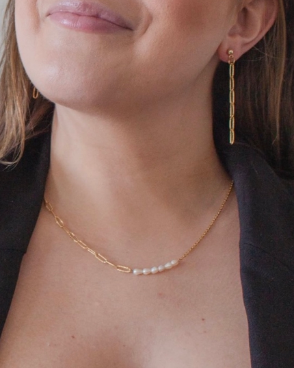 Maritza Pearl Necklace