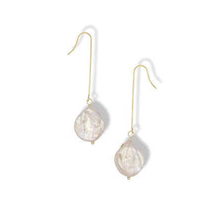 Equilibrio Pearl Dangle Earrings
