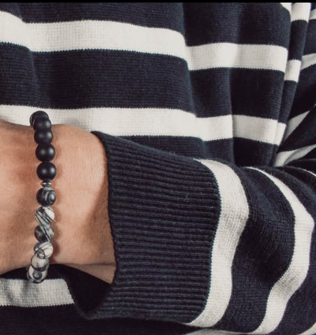 Good Spirits Bracelet – Silk Stone + Onyx